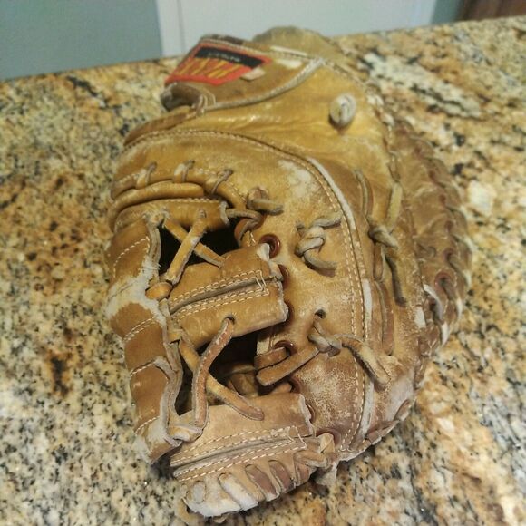 RARE OLD PINE A400 FIRST BASE PROFESSIONAL MODEL BASEBALL GLOVE Left Hand Throw - Picture 3 of 12